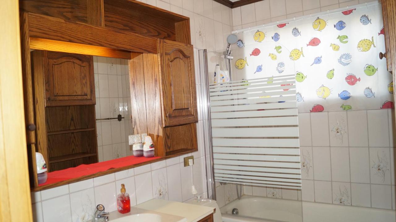 Njarthvik Twin Room With Shared Bathroom מראה חיצוני תמונה
